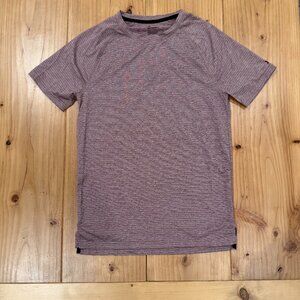 All in Motion Maroon Men’s Athletic Top – Size Small